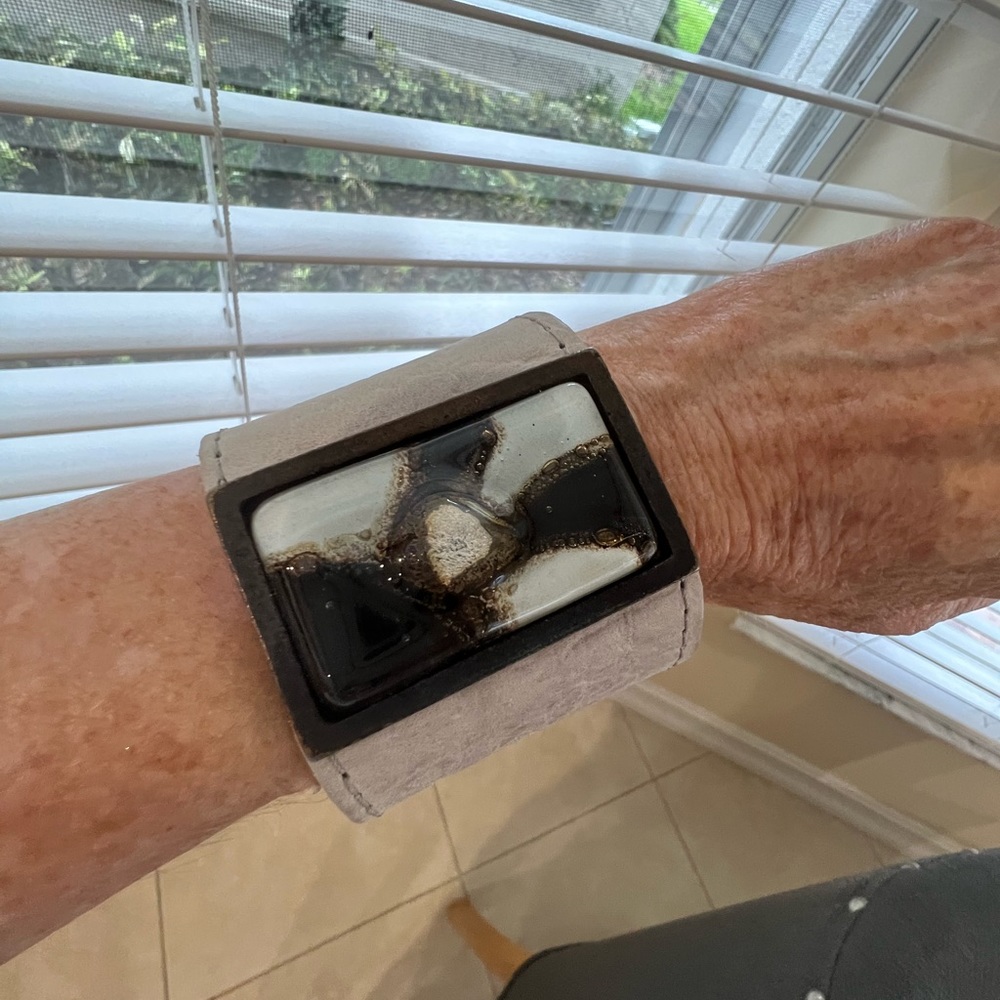 Leather cuff bracelet